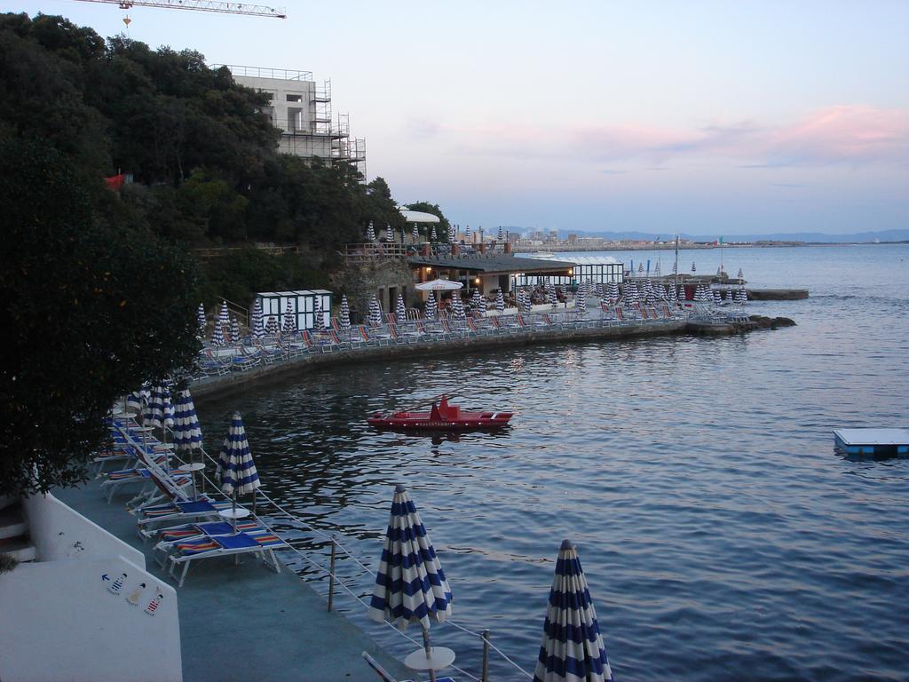 Hotel Leopoldo Castiglioncello Exterior foto